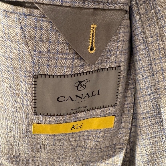 Canlali Men's Tan Blazer - Picture 4 of 4